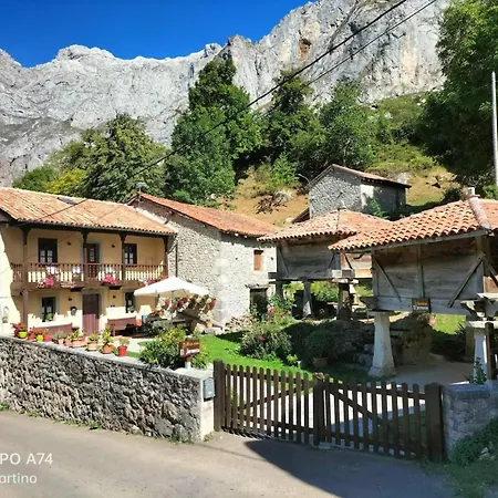 El Jermoso Country house Posada De Valdeon