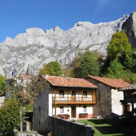El Jermoso Posada De Valdeon